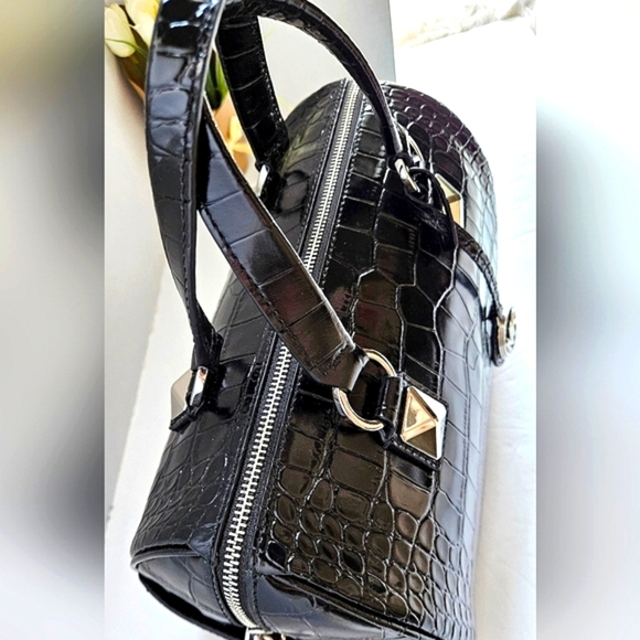 Michael Kors Grayson Crocodile Embossed Leather Satchel Black NWT - Picture 7 of 11